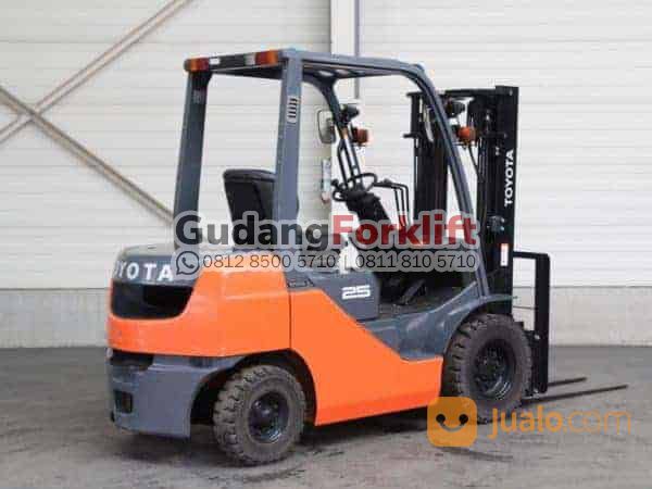 Forklift Toyota Diesel Counter Balance 2.5 Ton Second