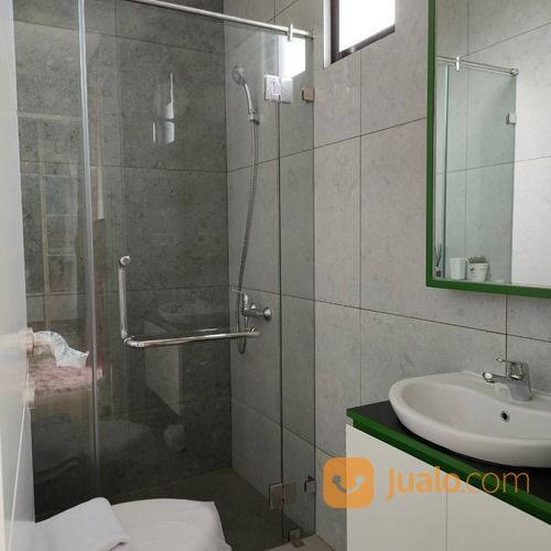 Harga Rumah Mewah 3 Lantai Alam Sutera Cluster Winona