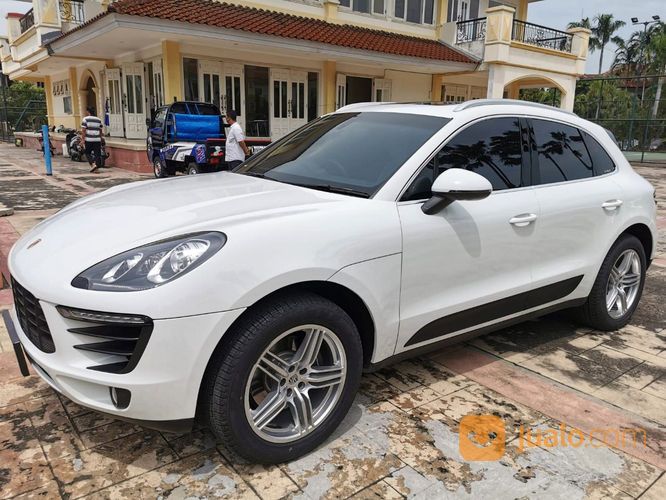 Porsche Macan 2.0L AT 2015 ATPM - 27Rb Miles