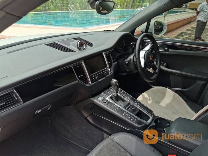 Porsche Macan 2.0L AT 2015 ATPM - 27Rb Miles
