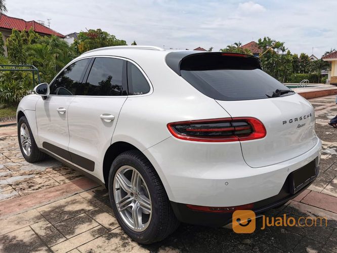 Porsche Macan 2.0L AT 2015 ATPM - 27Rb Miles