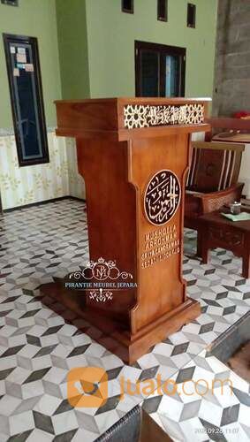 Mimbar Podium Masjid Minimalis Kayu Jati Solid