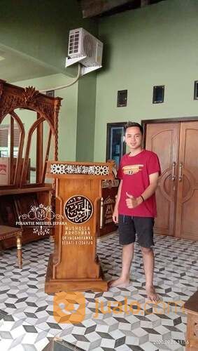 Mimbar Podium Masjid Minimalis Kayu Jati Solid