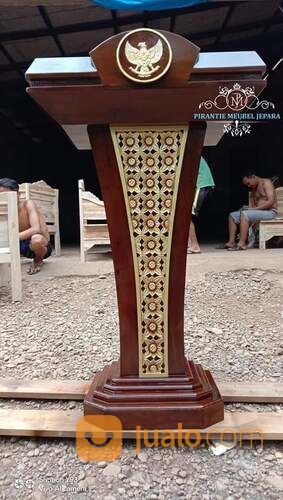 Podium Pidato Minimalis Kayu Jati