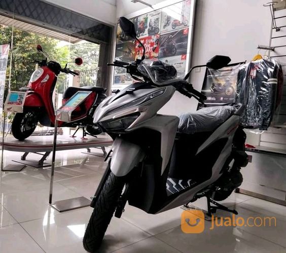 VARIO 150 BK & SPORTY NEW