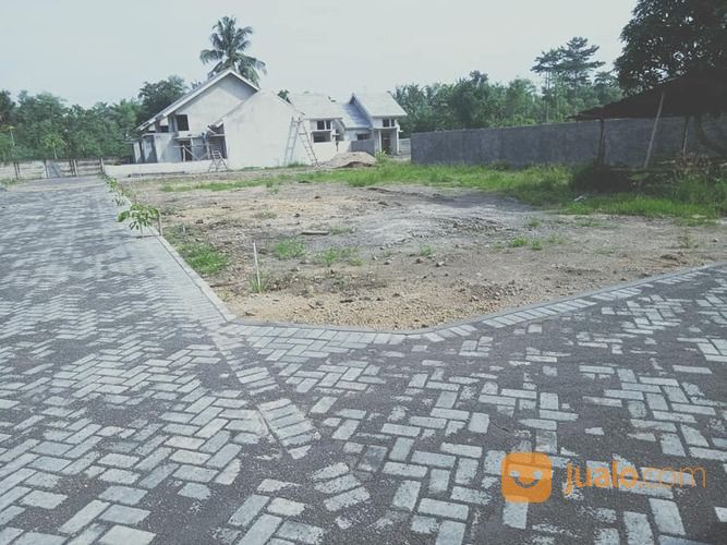 RUMAH DI PRAYA BARAT - GRAND BATUJAI RESIDENCE - LOMBOK