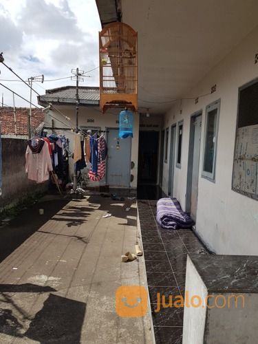 Kos Kosan 13 Kamar Di Jl. Nana Rohana Bandung