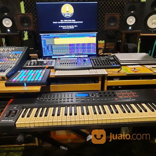 STARLIGHT STUDIO RECORDING / REKAMAN