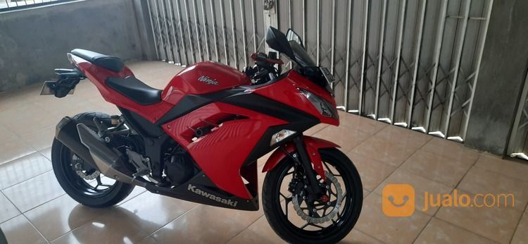 Kawasaki Ninja 250 FI 2014 Low Km Mulus