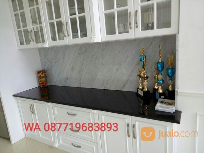 Meja Granit Hitam Polos Buat Top Kicten