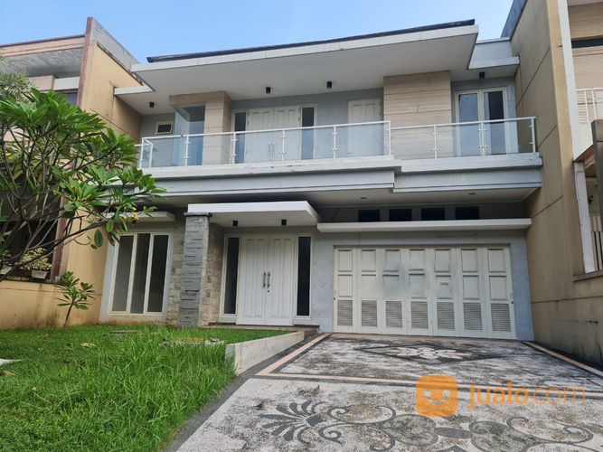 Minimalis Raffles Garden Citraland Pakuwon Indah Graha Family