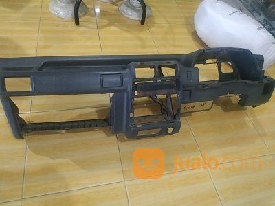 Dasbor Mitsubishi Colt T120ss