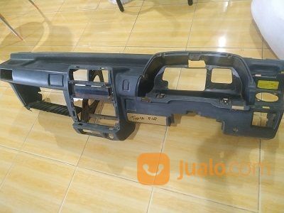 Dasbor Mitsubishi Colt T120ss