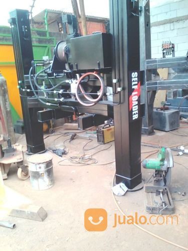 SELFLOADER HIDROLIK LANDING JACK TRUK SELF LOADER