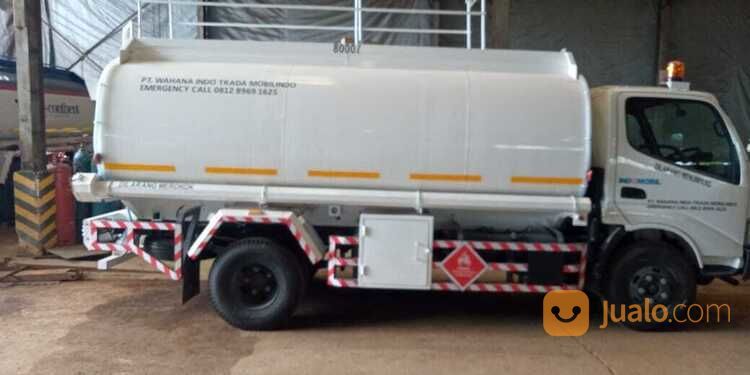 KAROSERI TRUK TANGKI 8000 LITER JASA PEMBUATAN TRUK TANGKI MINYAK AIR BBM CPO CHEMICAL PERTAMINA