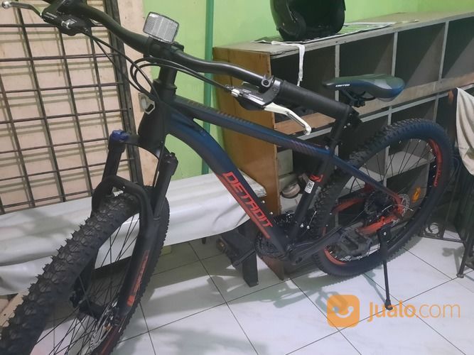 Sepeda Merk United Seri Detroit 1 Masih Baru Bawaan Pabrik Blm Pernah Di Otak Atik