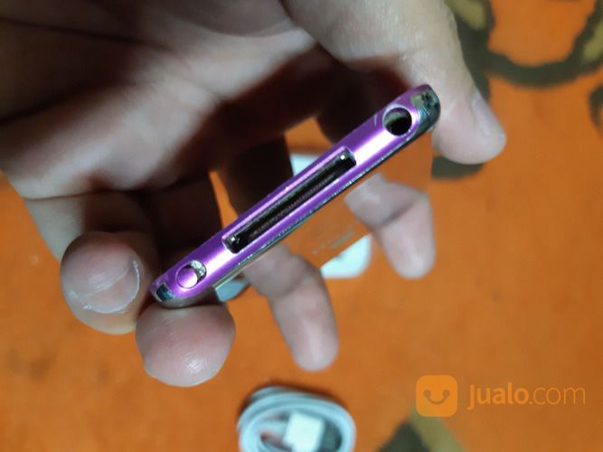 Apple IPod Nano 3rd Gen 8GB