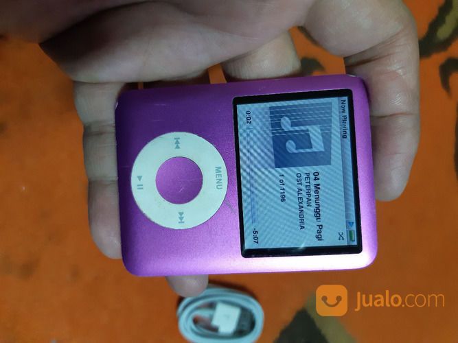 Apple IPod Nano 3rd Gen 8GB