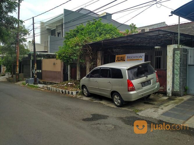 Rumah KRIS KENCANA Pusat Kota Surabaya
