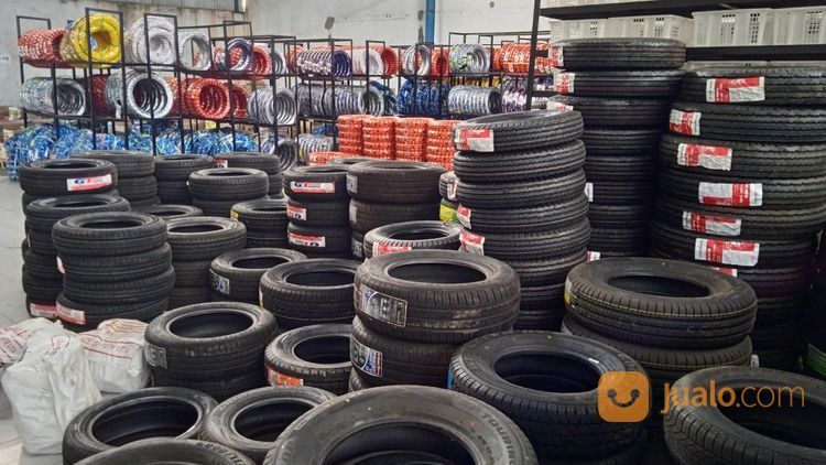 Ban Mobil Nissan Grand Livina GOODYEAR 185-65 R15 DURAPLUS2