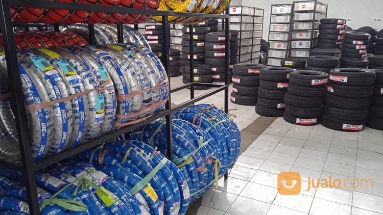 Ban Mobil Nissan Grand Livina GOODYEAR 185-65 R15 DURAPLUS2