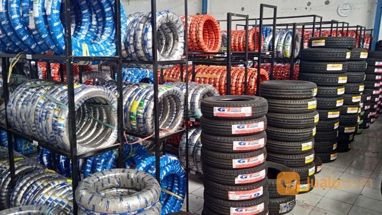 Ban Mobil Nissan Grand Livina GOODYEAR 185-65 R15 DURAPLUS2