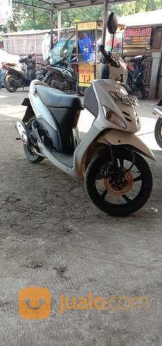 Motor Yamaha Mio Sporty