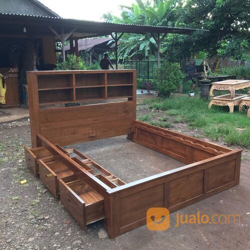 Dipan Tidur Minimalis Laci Kayu Jati