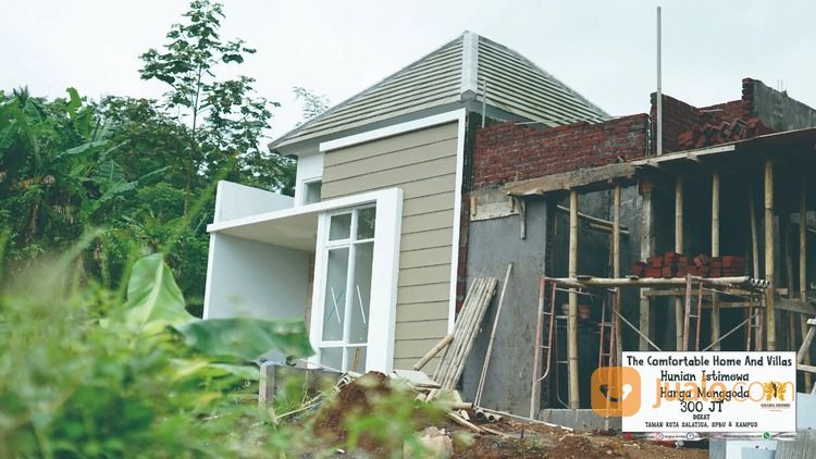 Rumah Di Lereng Gunung Merbabu