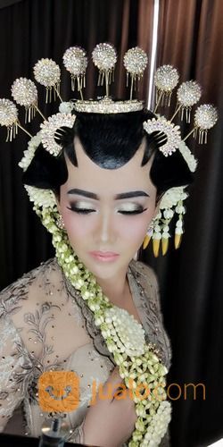 Rias Pengantin Jilbab Dan Adat