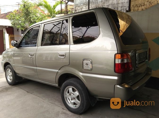 Toyota Kijang KF70 STD. 2004. Silver Metalik. Plat/Pajak Baru (Januari 2026). Kondisi Masih Bagus.