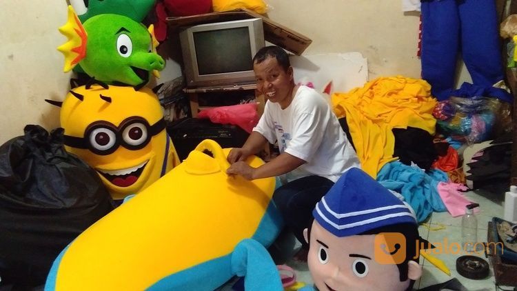 Melayani Pembuatan Badut Karakter Atau Maskot Perusahaan