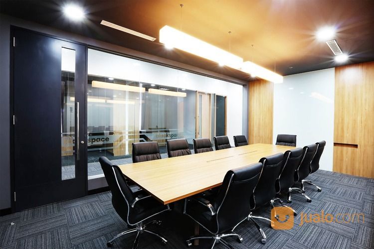 Sewa Tahunan Office Noble House Penthouse Mega Kuningan Jakarta Selatan Luas 2.000 M2 Furnished