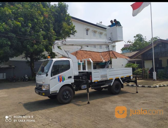 Hino Dutro Skylift Telescopic