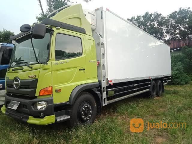 Hino Tronton Box Freezer / Box Pendingin