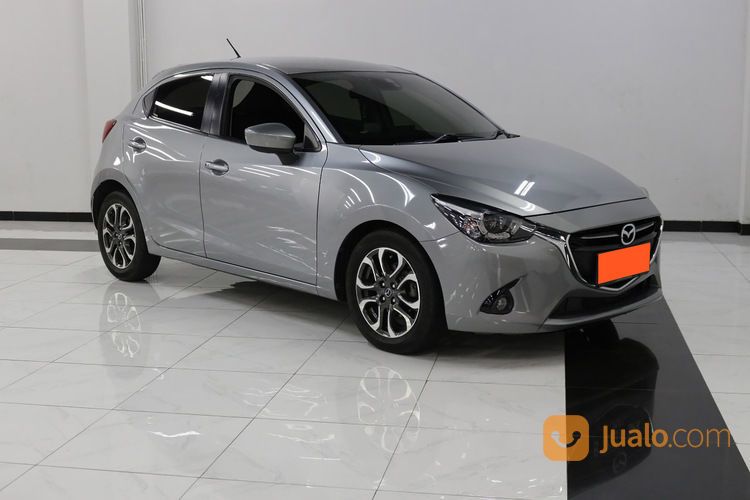 Mazda 2 GT Skyactiv 2015 AT Silver