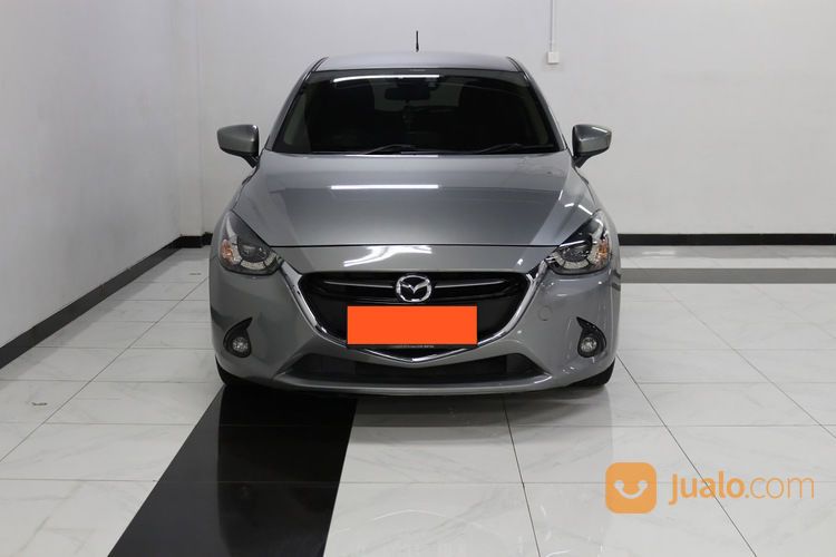 Mazda 2 GT Skyactiv 2015 AT Silver