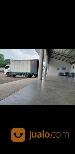 Jasa Sewa Mobil Box