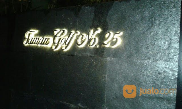 Pembuatan Huruf Timbul Madiun