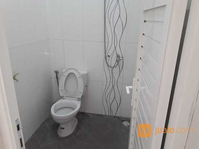 Rumah Baru 2 Lantai Di Jalan Ikan Gurami Kota Malang