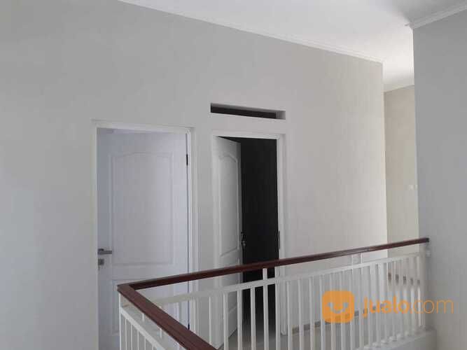 Rumah Baru 2 Lantai Di Jalan Ikan Gurami Kota Malang