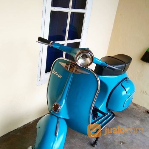 Vespa Super Th 76 Repro VBB Biru