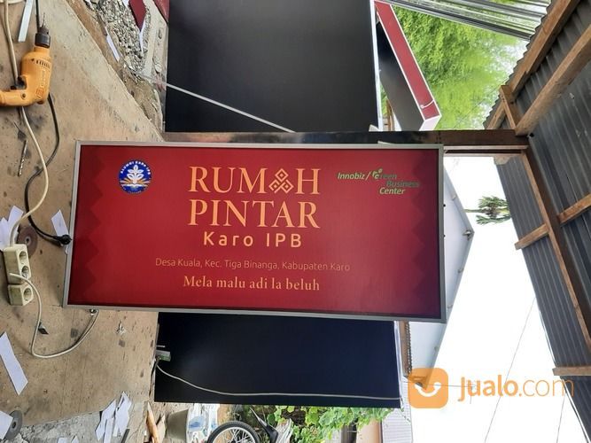 Jasa Pembuatan Neon Box, Huruf Timbul, Plang Plang Merek Di Medan