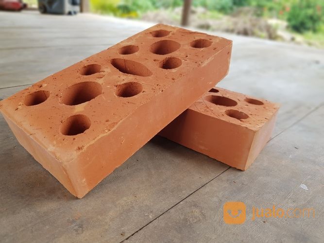 Bata Hias / Bata Tanpa Plester