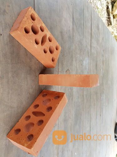 Bata Hias / Bata Tanpa Plester