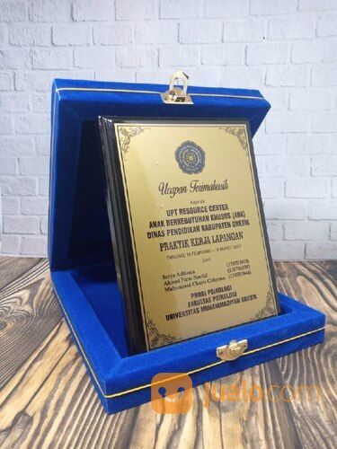 PLAKAT KAYU BOX PREMIUM