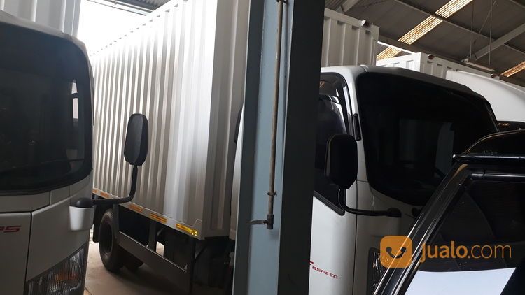 Isuzu Box Besi 6 Ban NMR71 T SD 125 Ps 6 Ban