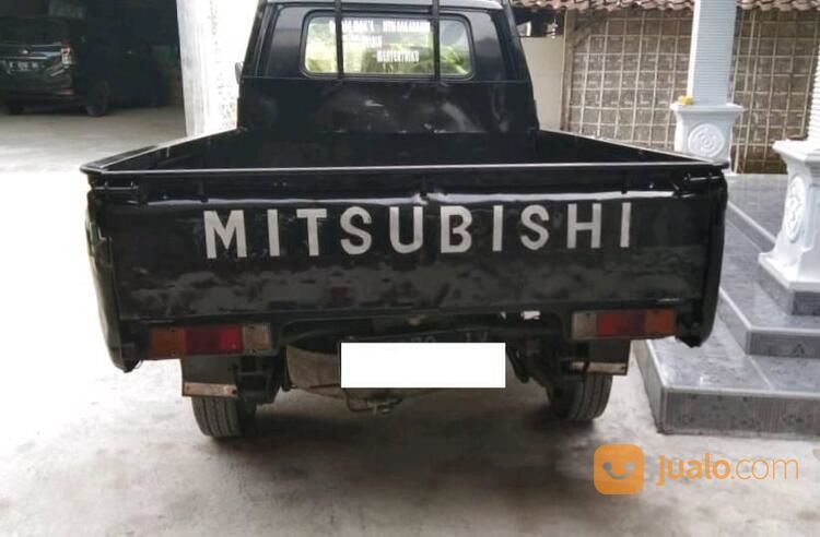 Mitsubishi Colt L300 Pick Up 2.5 MT Tahun 2011