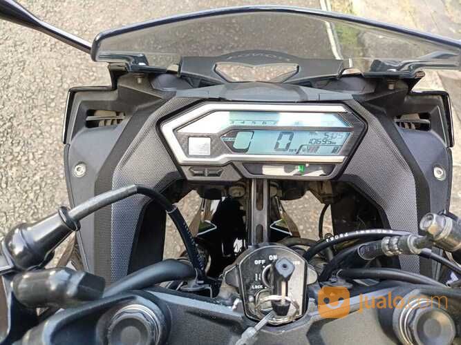 Honda CBR 150 Tahun 2017