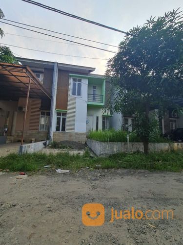 Rumah 2 Lantai Grand View Boulevard Fontana Fiesta Karawaci